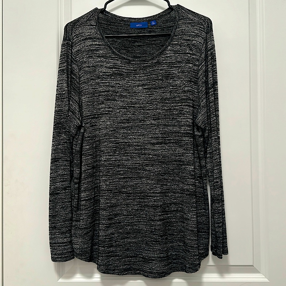Apt 9 lightweight sweater